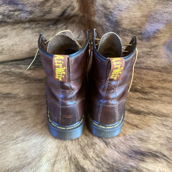 Vintage Dr. Martens Lug Sole Leather Boots Made In England - Picture 4 of 7